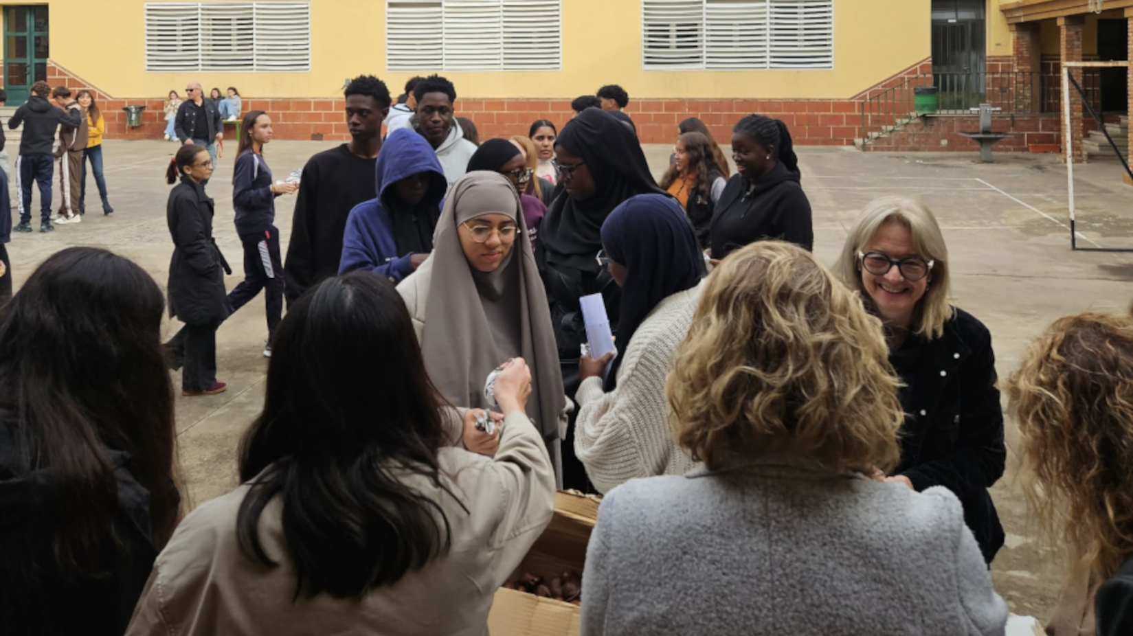 PORTADA MILAGRO CASTAÑADA SALESIANOS MONZON